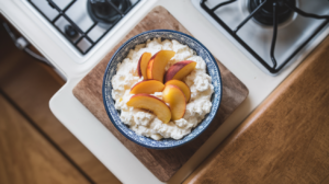 Creamy Cottage Cheese and Peaches Bowl